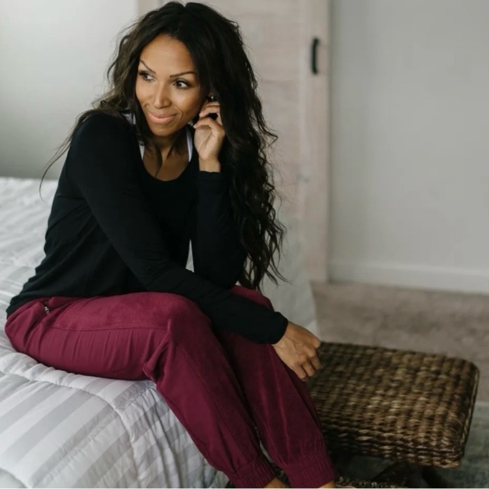 ZYIA Active XL Maroon Fleece Joggers